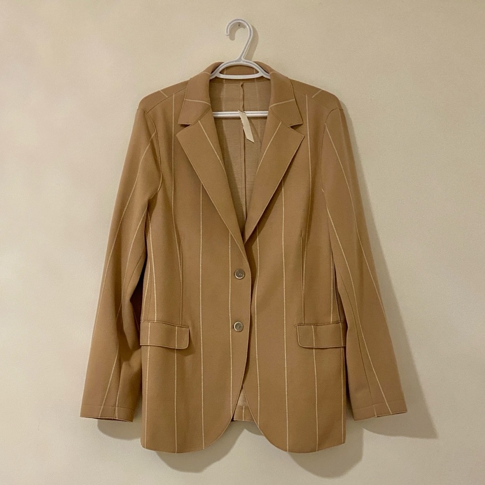 Eleventy soft pin stripe blazer - made in Italy